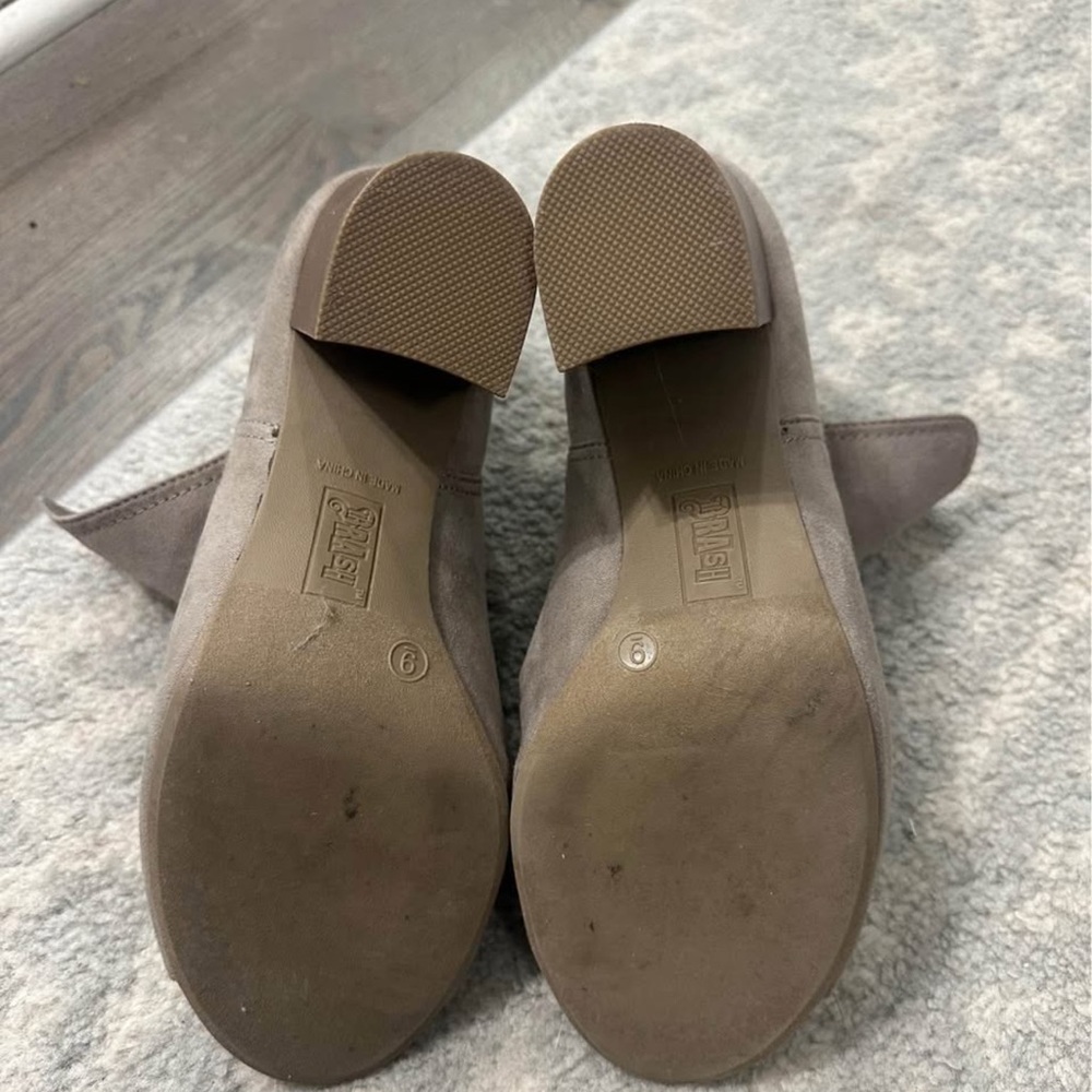 Women's Suede Peep-Toe Ankle Boots - Picture 3 of 3